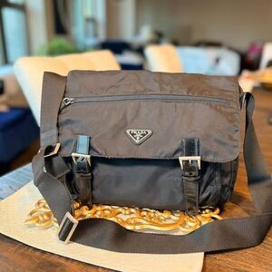 Classic Prada black nylon crossbody Unisex messenger bag 🖤